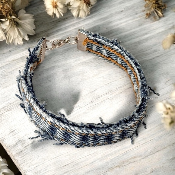 5 For $25💫Trendy Frayed Denim Bracelet - Picture 3 of 4